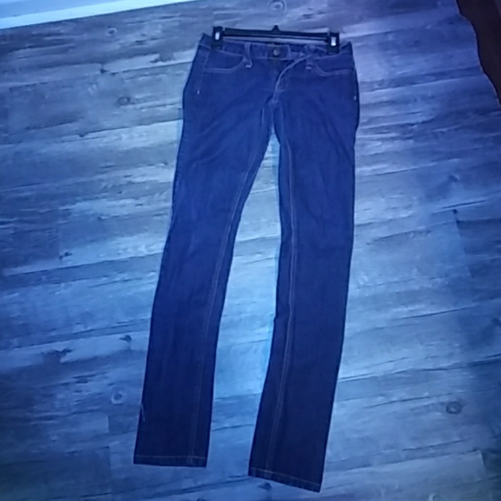 Jeans - Picture 3 of 3